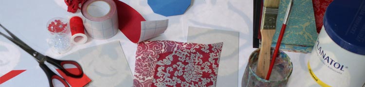Bastelutensilien aus dem Kreativstudio für Bastelarbeiten mit Loktapapier